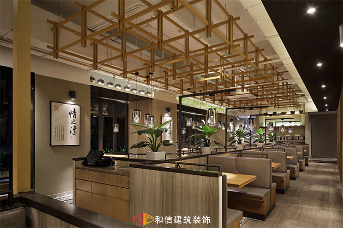 專業(yè)的成都餐廳裝修公司有哪些裝修技巧呢？